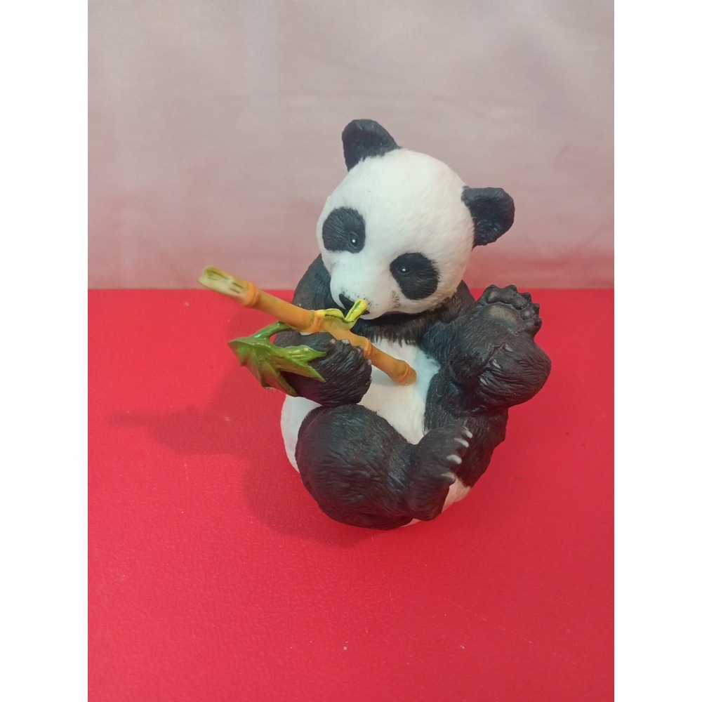 Vtg 1984 Hi There Eva Dalberg Panda Bear Porcelain Figurine WWF COA Franklin